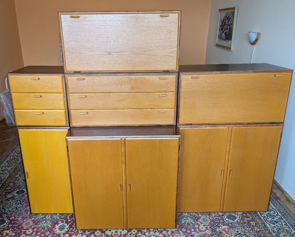 Dřevěná obývací stěna / sestava - 2