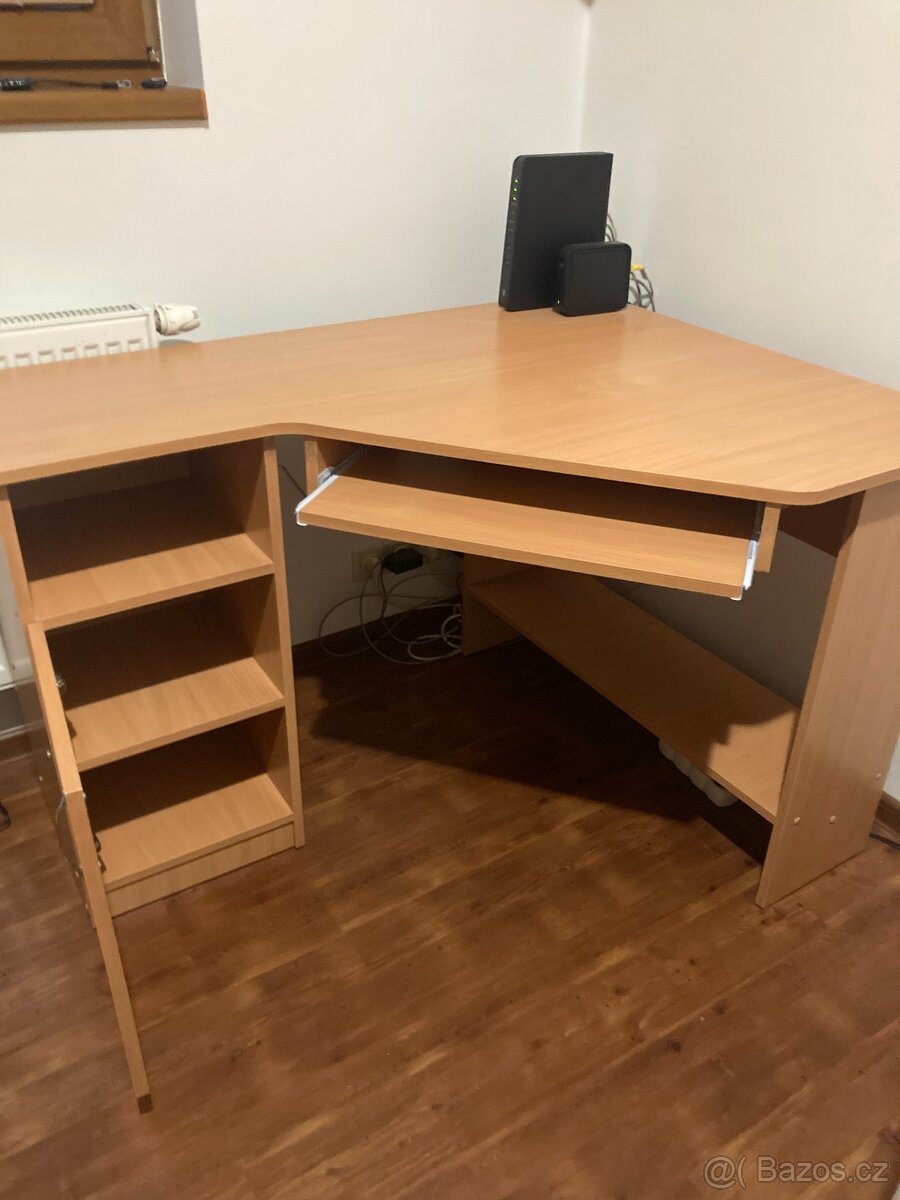 Pracovní PC stůl rohový - 2