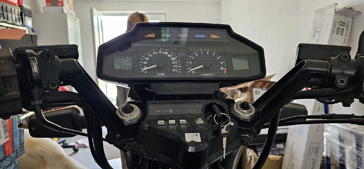 Honda VF 750 Sabre - 2