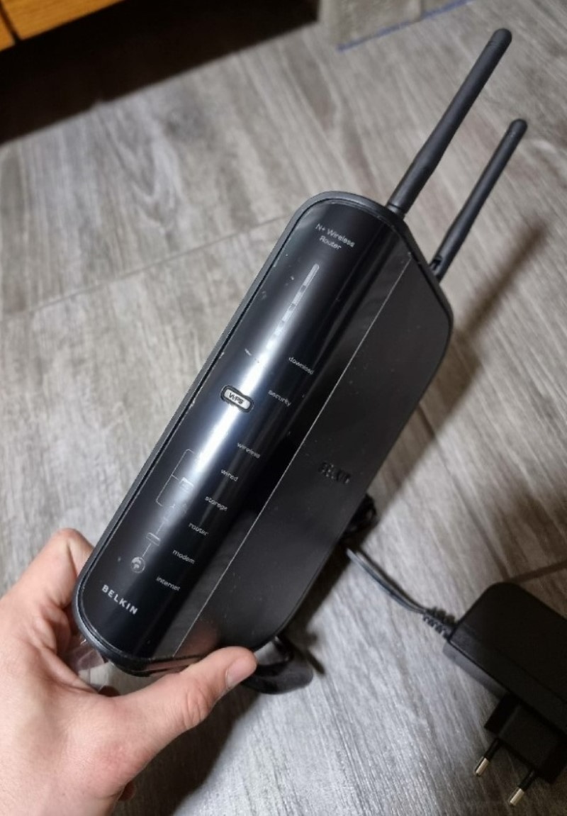 router-switch belkin f5d8235-4 v2 - 2