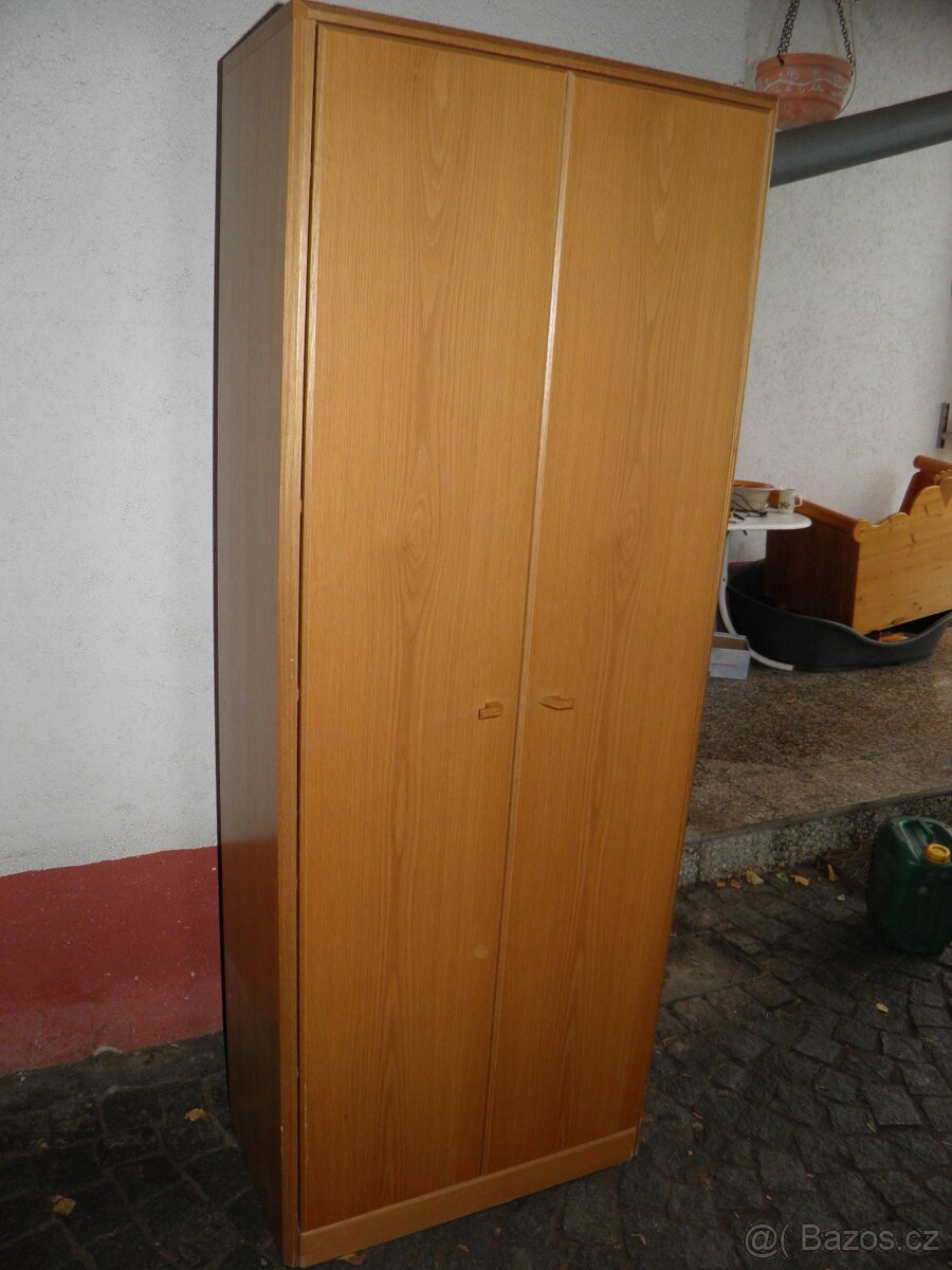 PŘEDSÍNOVÁ SKŘÍN - NOVÁ CENA - 2