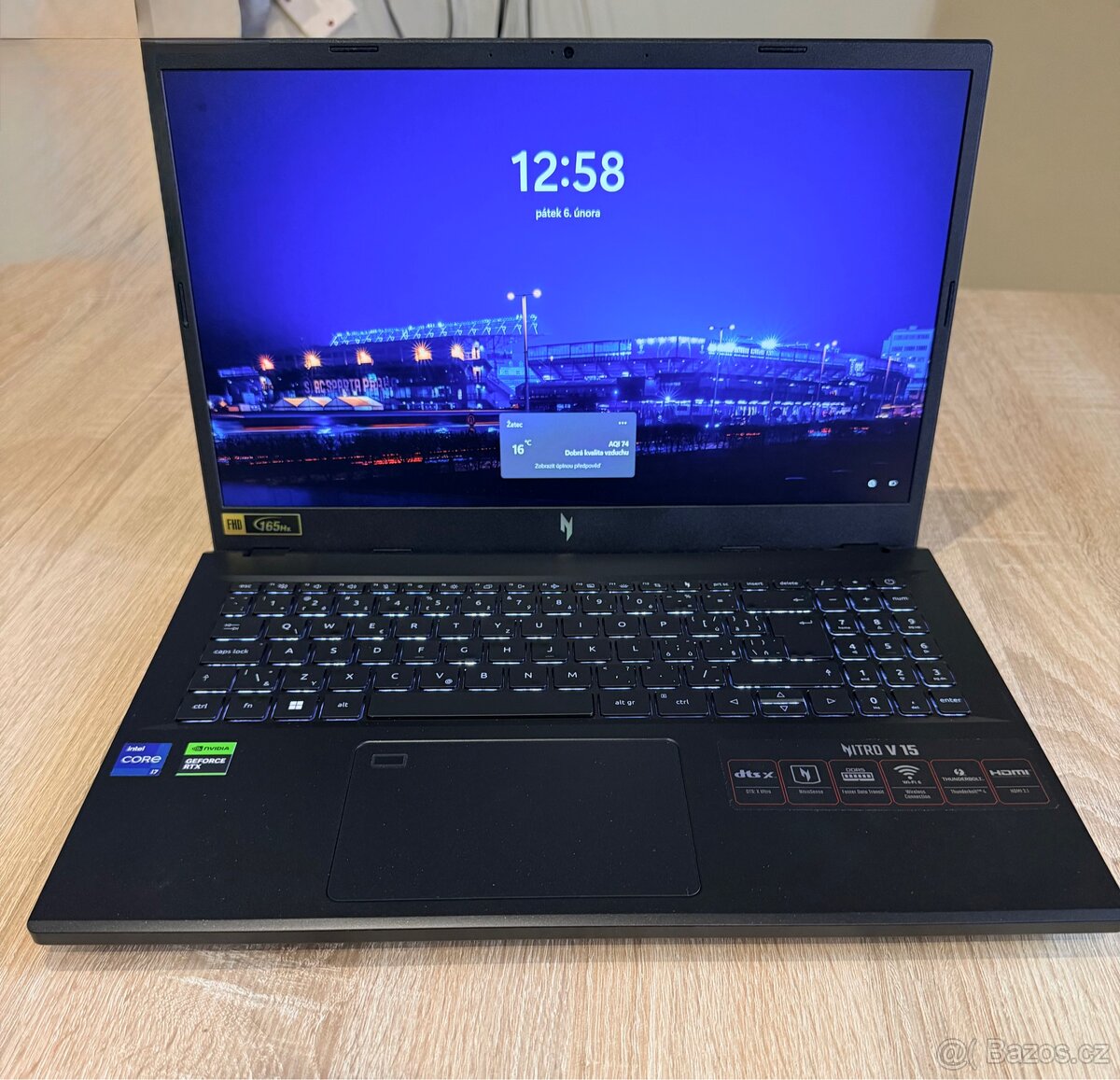 Herní notebook Acer Nitro V15, 16GB RAM, i7 - 2