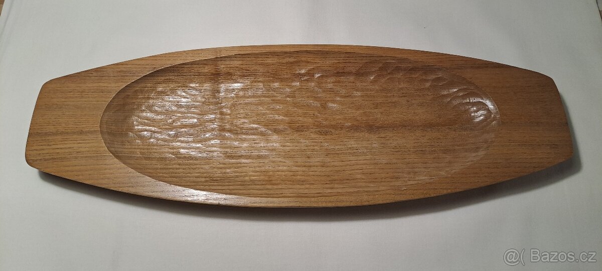 Dřevěný tác lakovaný - 2