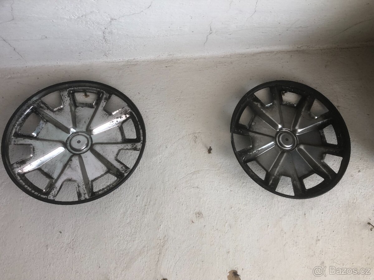 Poklice Škoda 1000/110/100 2ks - 2