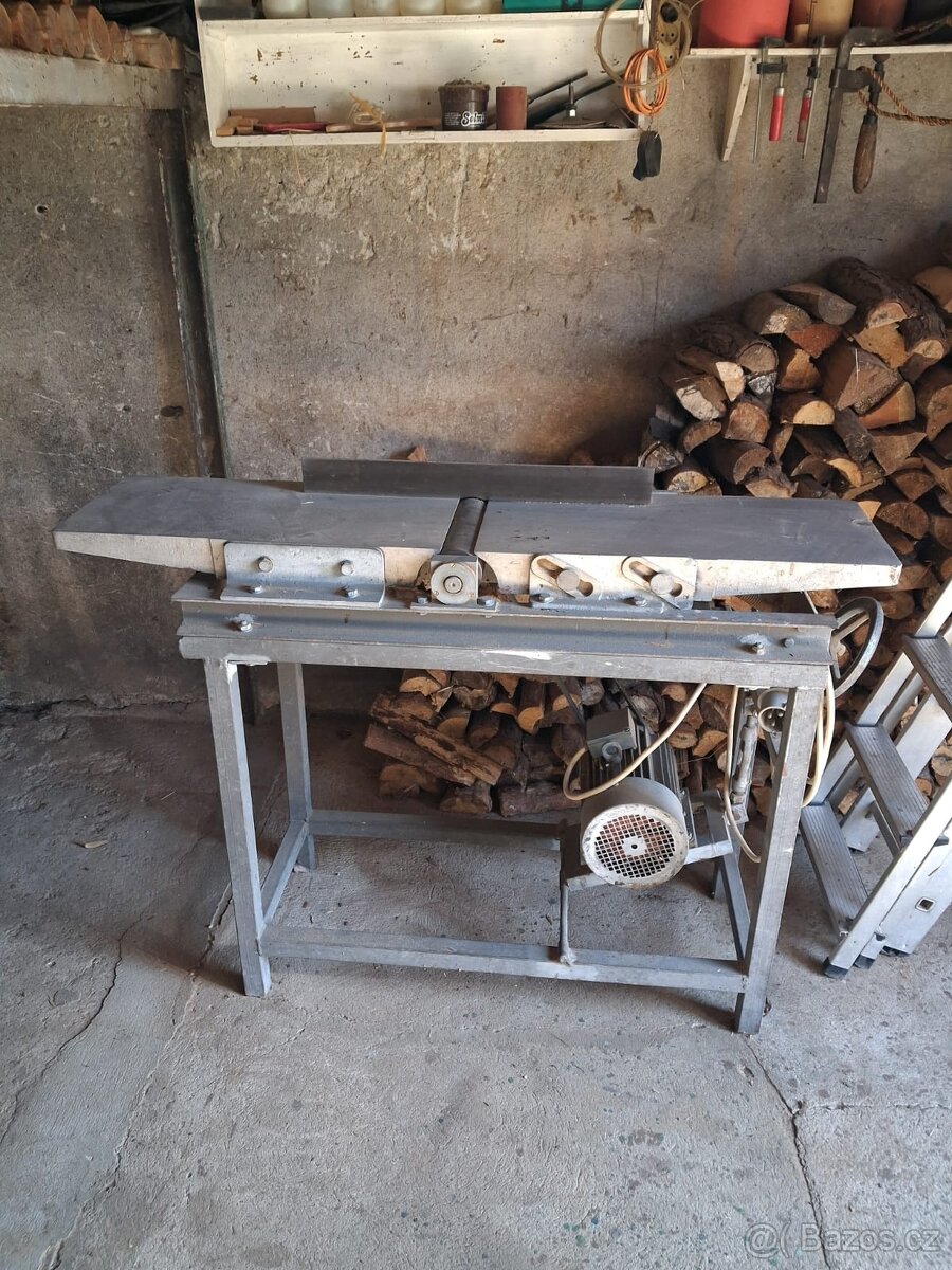 Prodám starší hoblovku - 2