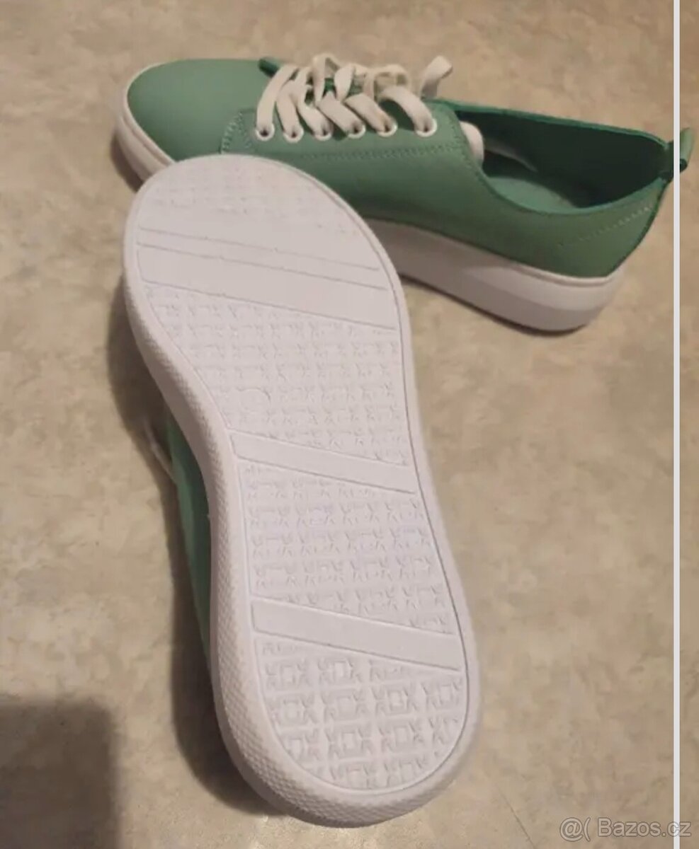 Nové dámské boty - 2