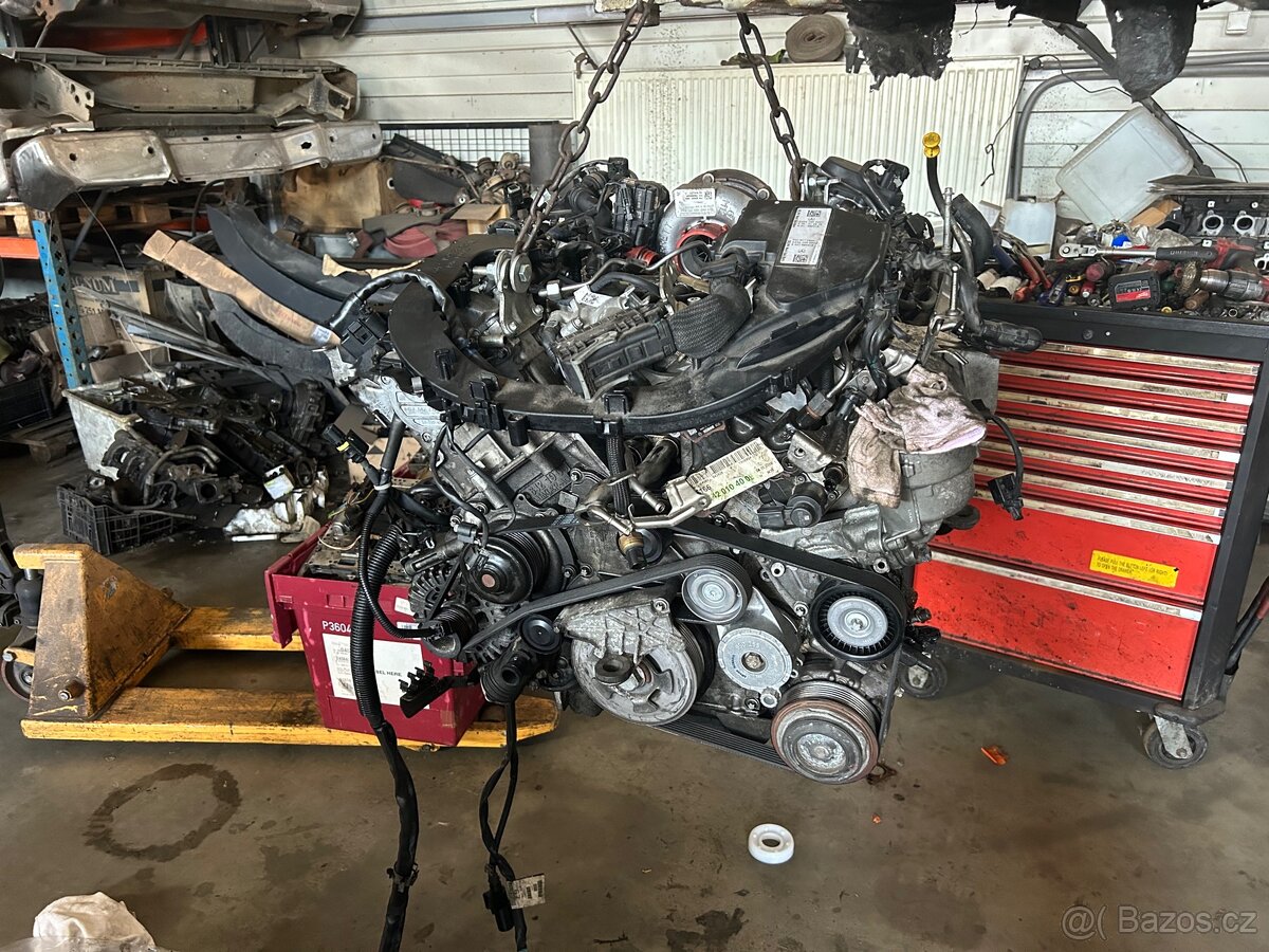 Nissan pathfinder - 2