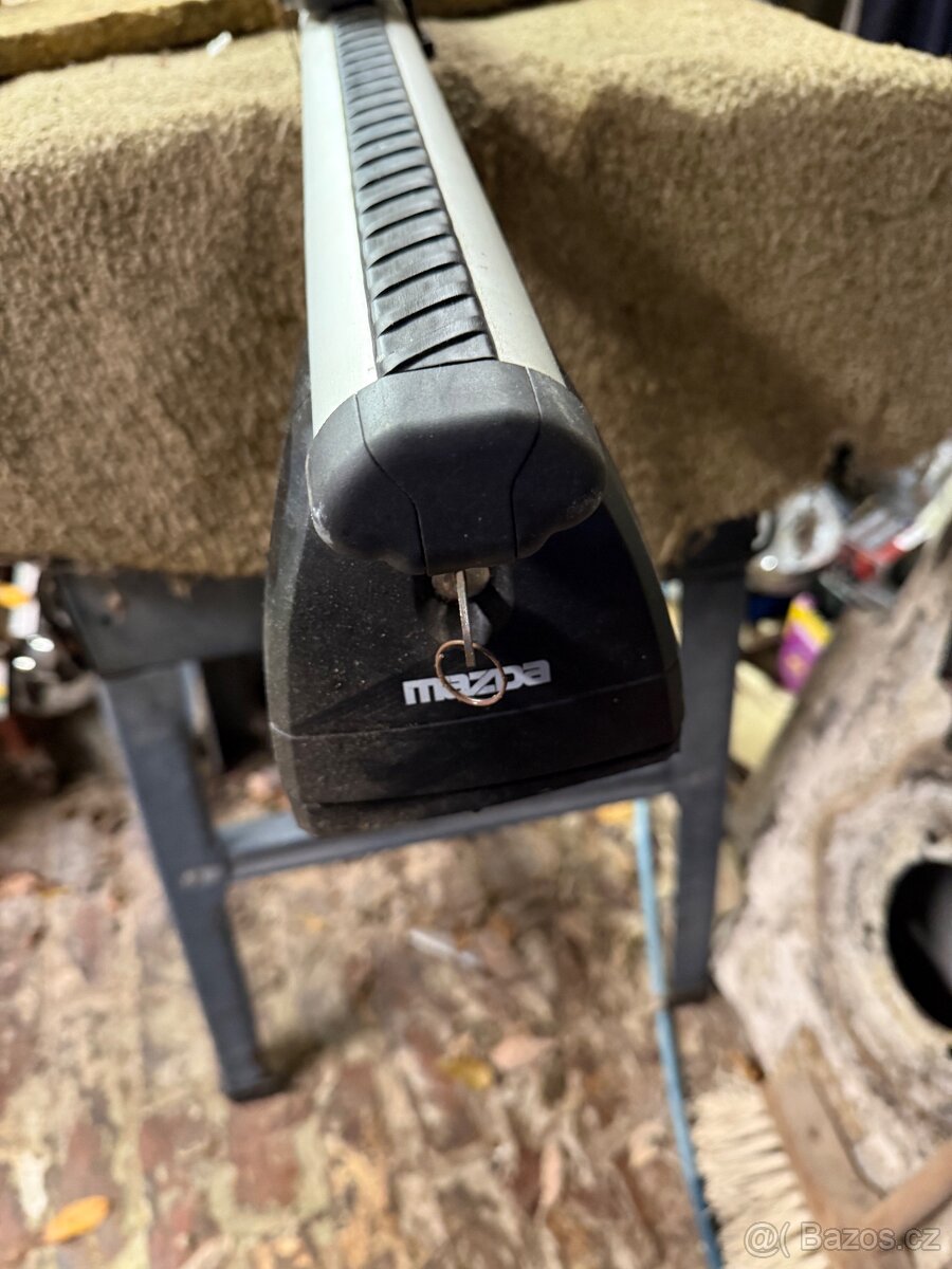 Zahrádka na Mazda 2 - 2