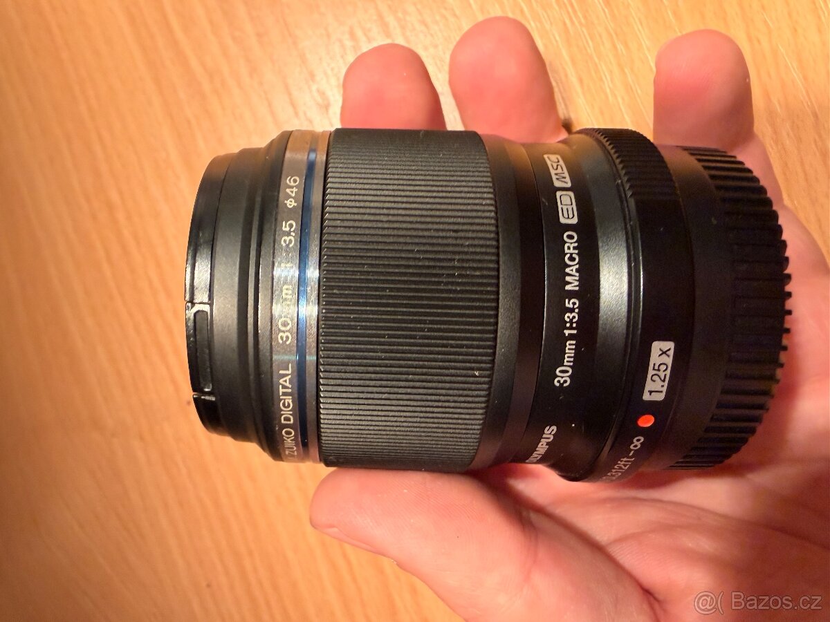 Olympus M.ZUIKO ED 30 mm f/3,5 Macro - 2
