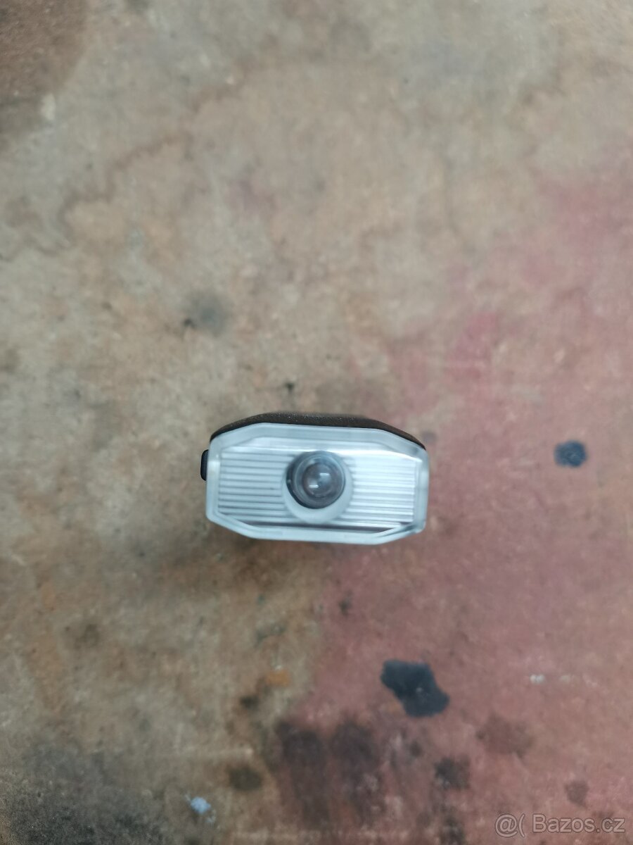 Bmw baterka, lampička - 2