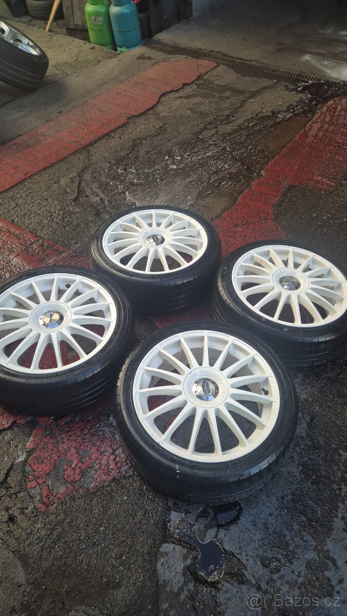 Team Dynamics MONZA R 225/40 r18 - 2