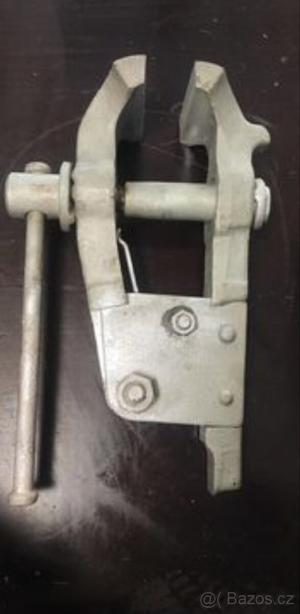 Kovářský svěrák - 2