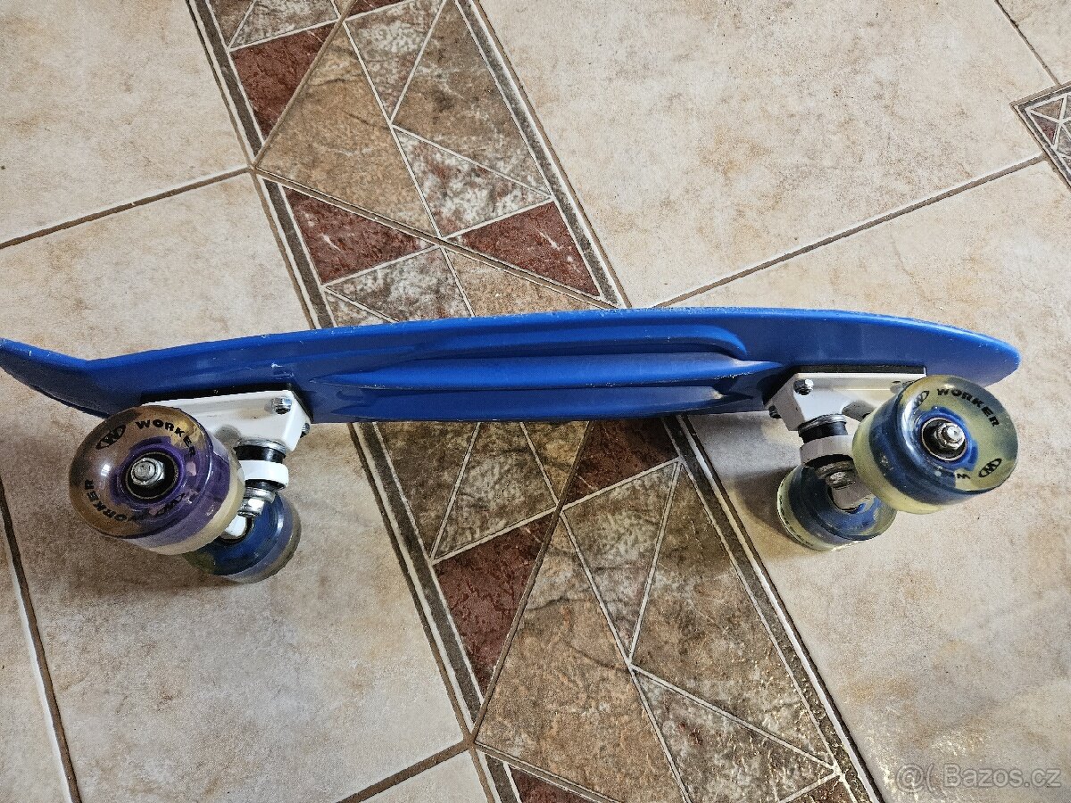 skateboard ,skejt , pennyboard Moove mírně jetý - 2