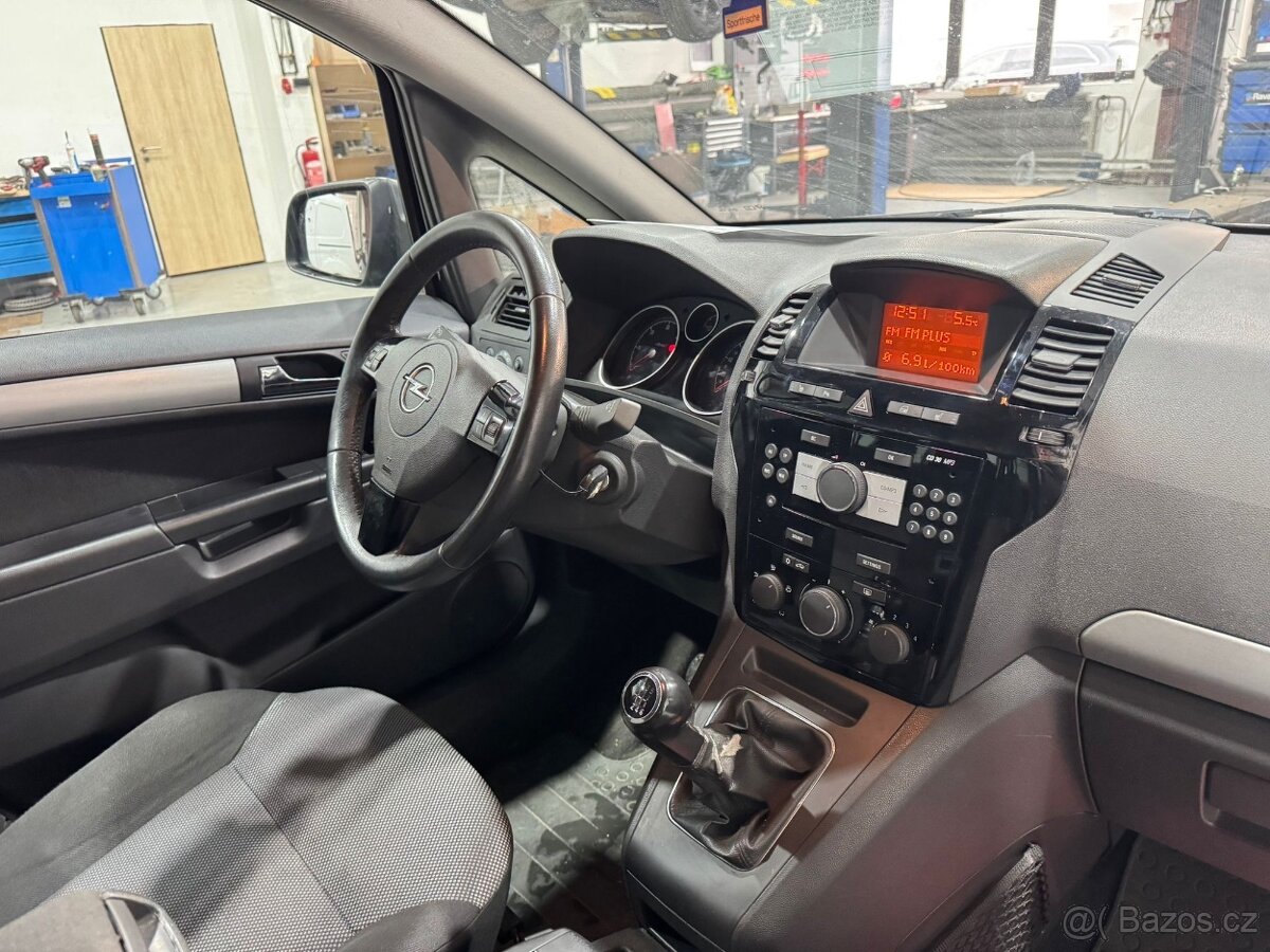 Opel Zafira 1.7 CDti - 2