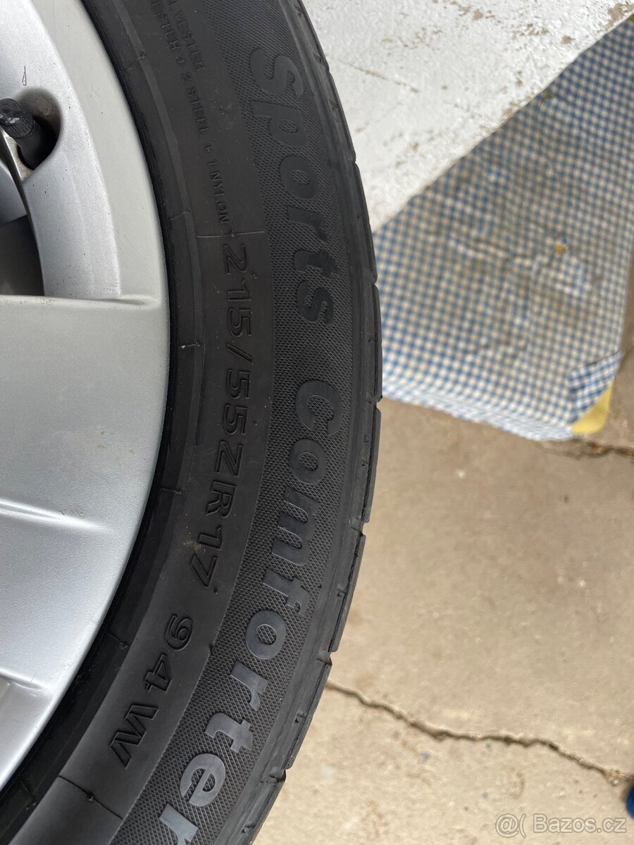 Pneu 215/55r17 - 2