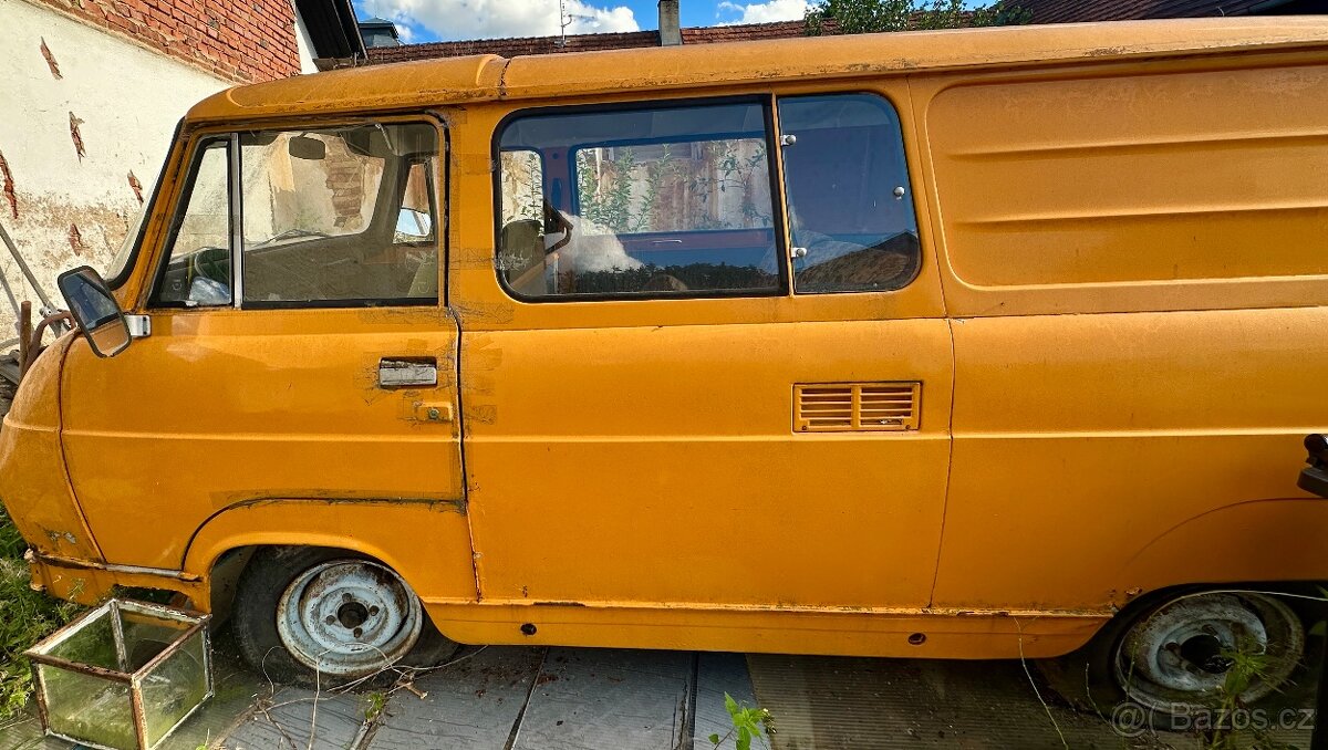 Škoda 1203 COM - provedeni 997 - 2