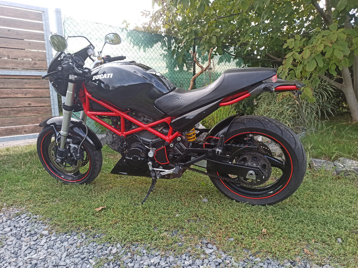 Ducati Monster 695 R.V.2007 - 2