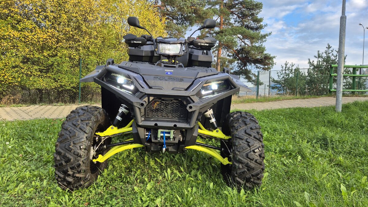 Čtyřkolka Polaris Sportsman XP1000S IHNED K DISPOZICI