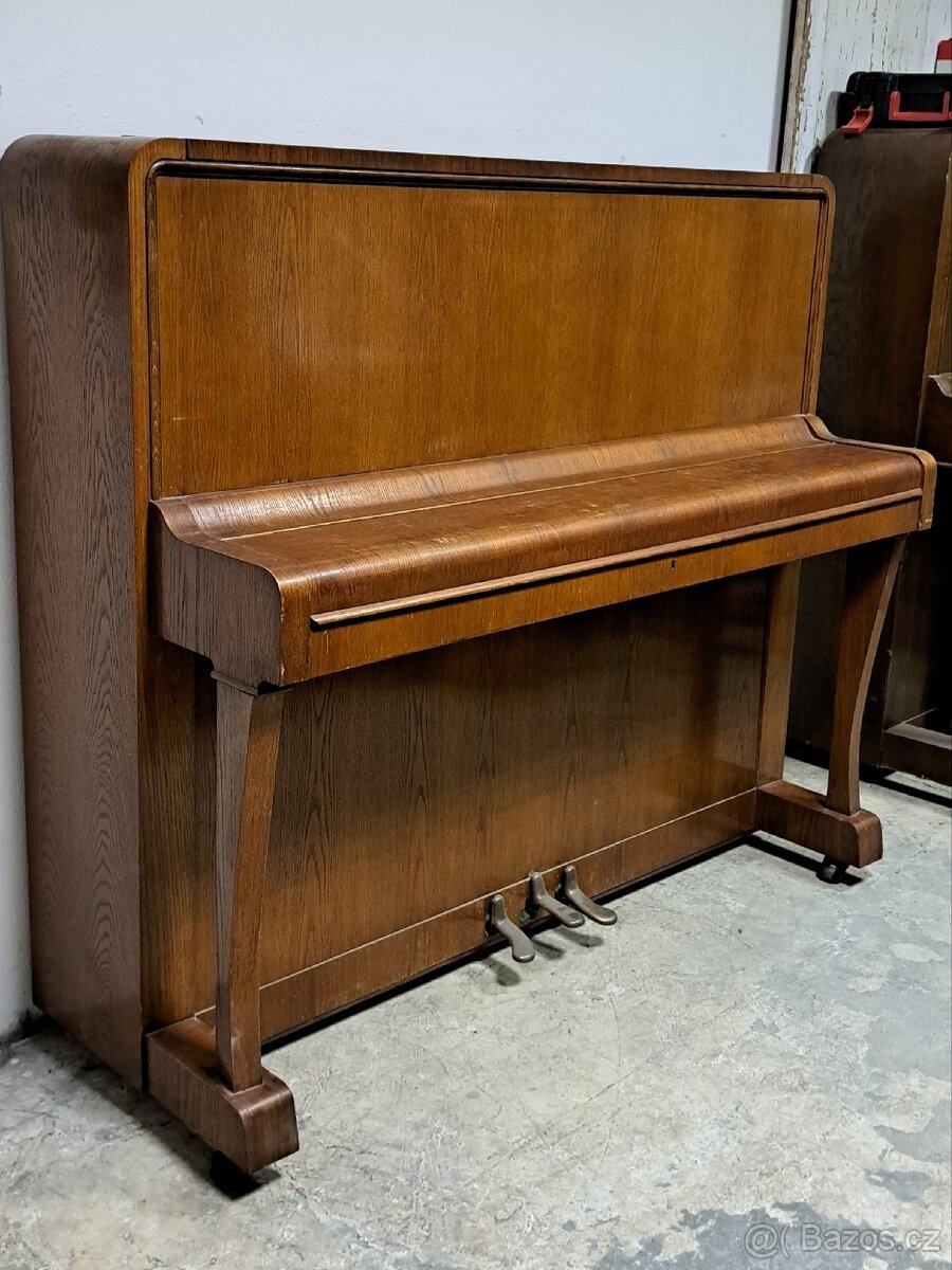 Petrof na blbnutí pro děti nebo na opravu. - 2