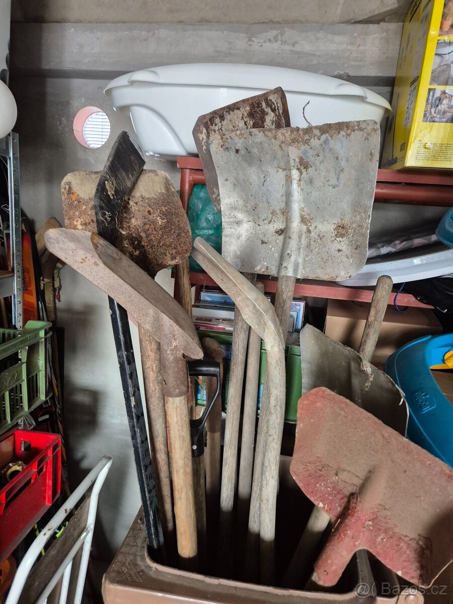 zahradní nářadí, štafle - 2