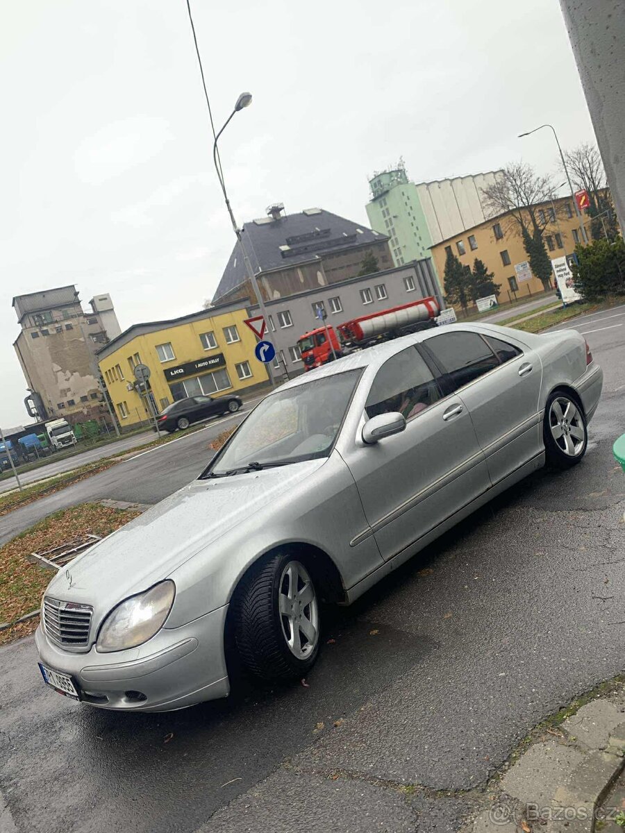 Mercedes benz w220 - 2