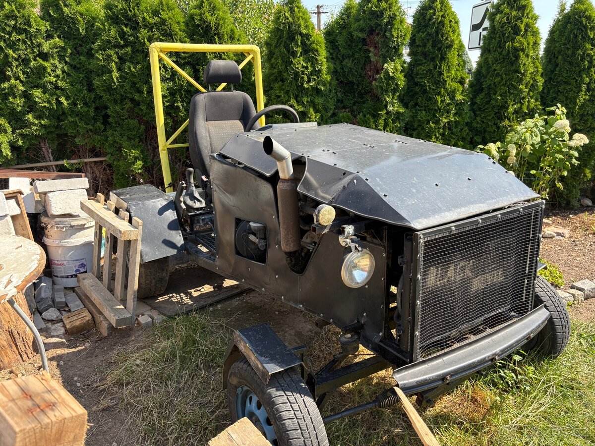 Prodám malotraktor 1,9td - 2