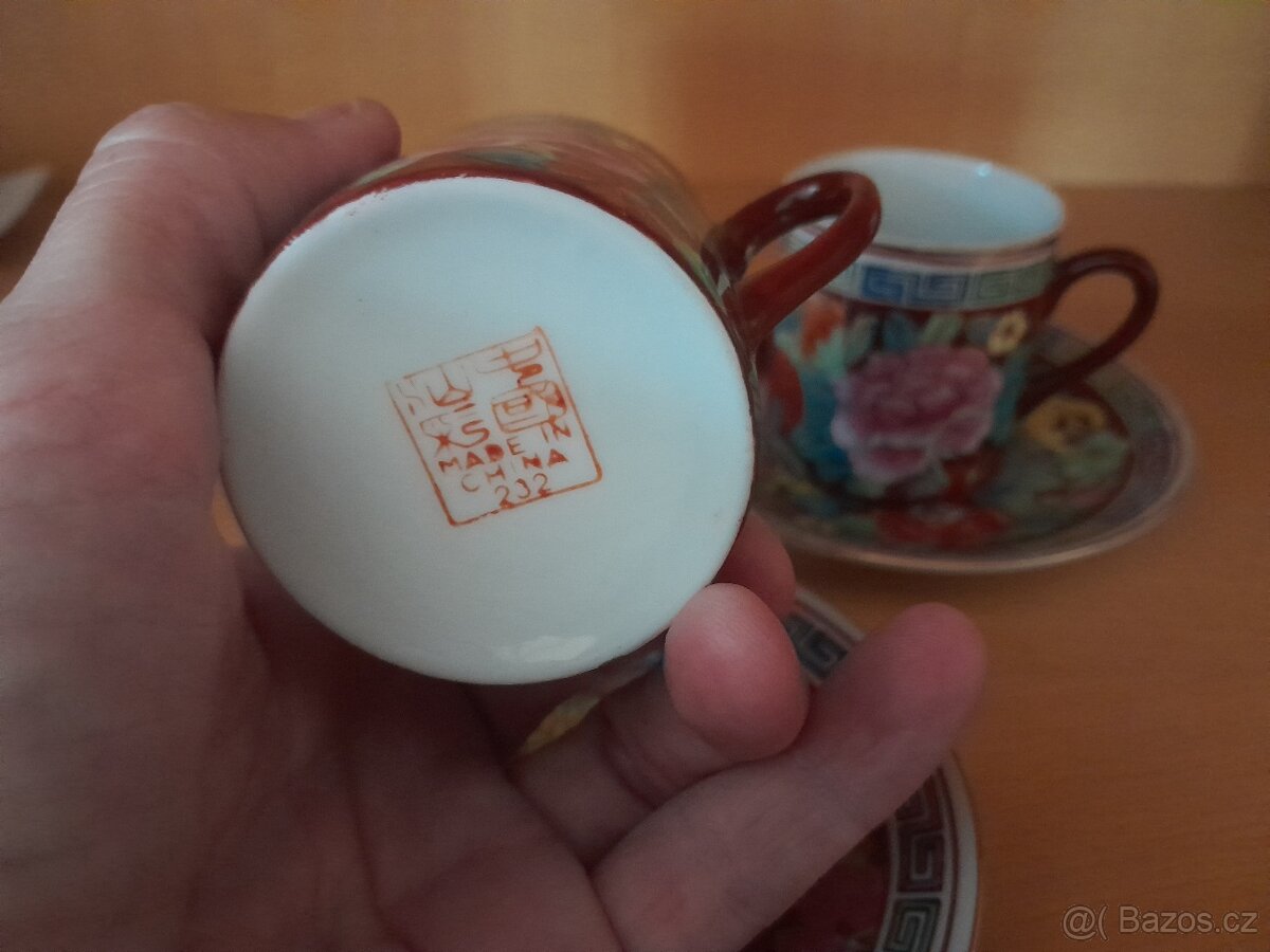 2 hrnky s podšálkem - 2