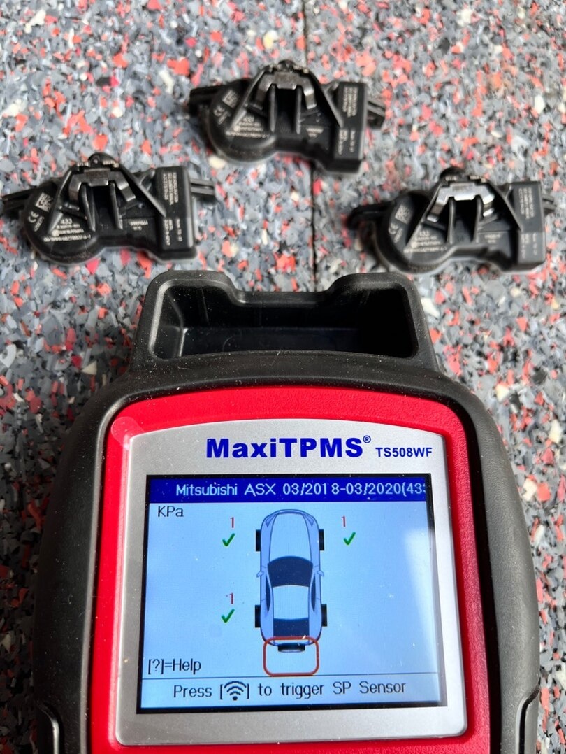 senzory tlaku Mitsubishi - 433Mhz - 2