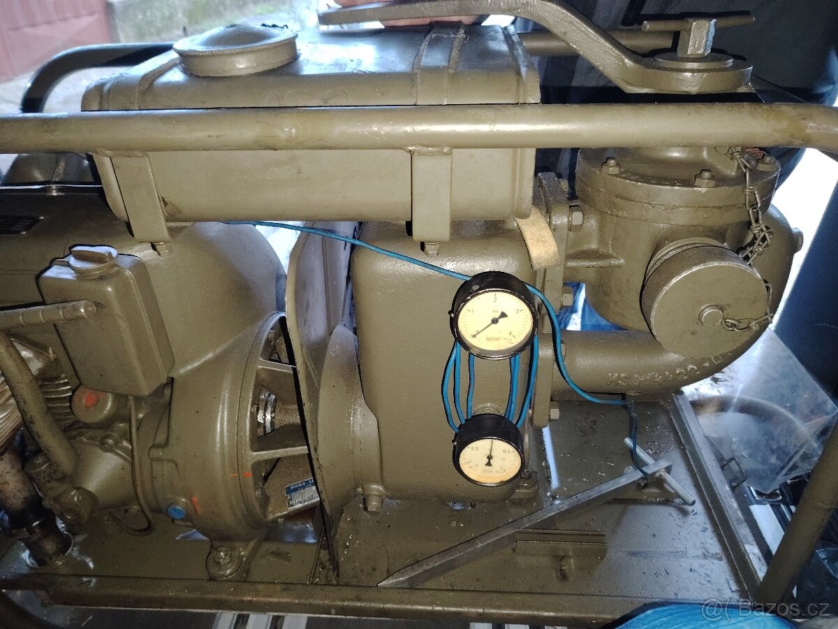 Prodám vojenský čerpadlo sigma - 2