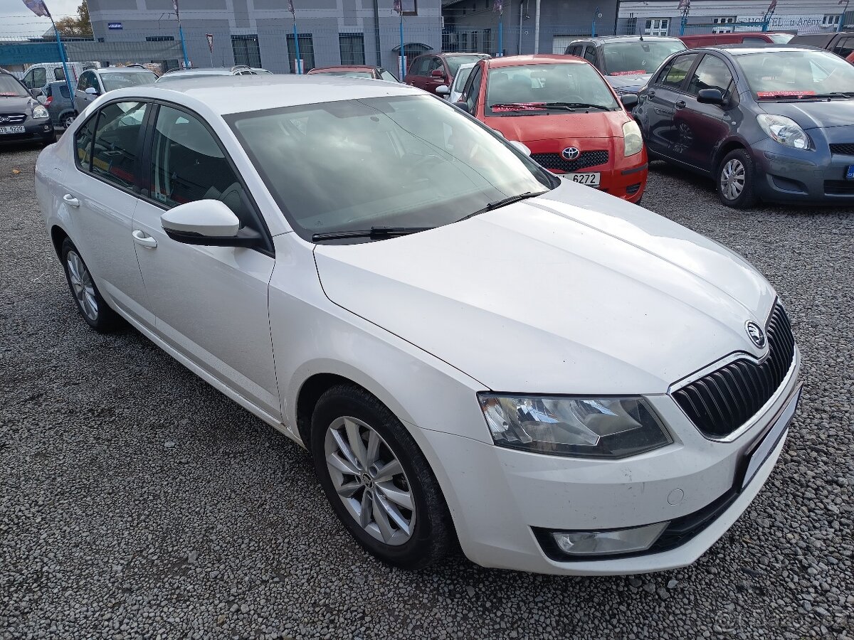 ŠKODA Octavia 1,6TDI Ambition 1 maj ČR DPH - 2
