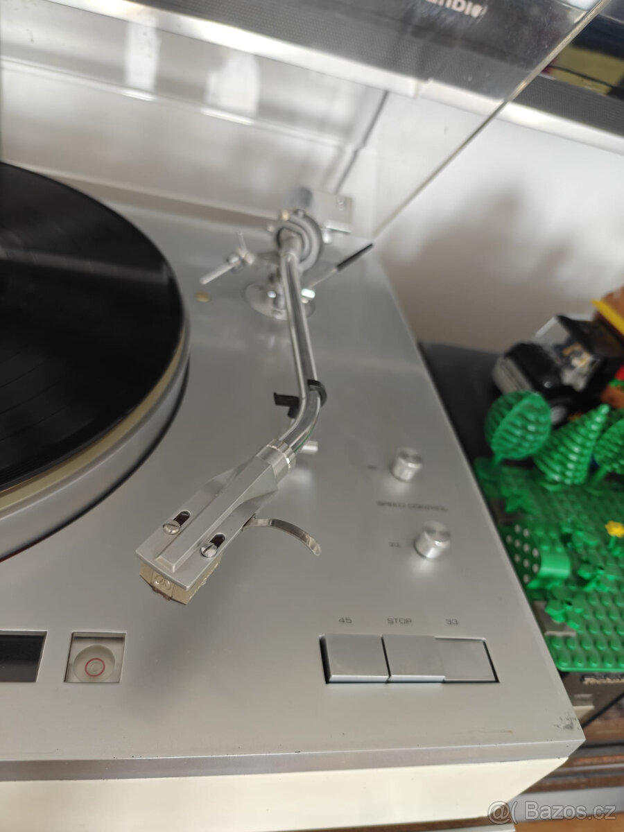 Yamaha YP-800 gramofon - 2