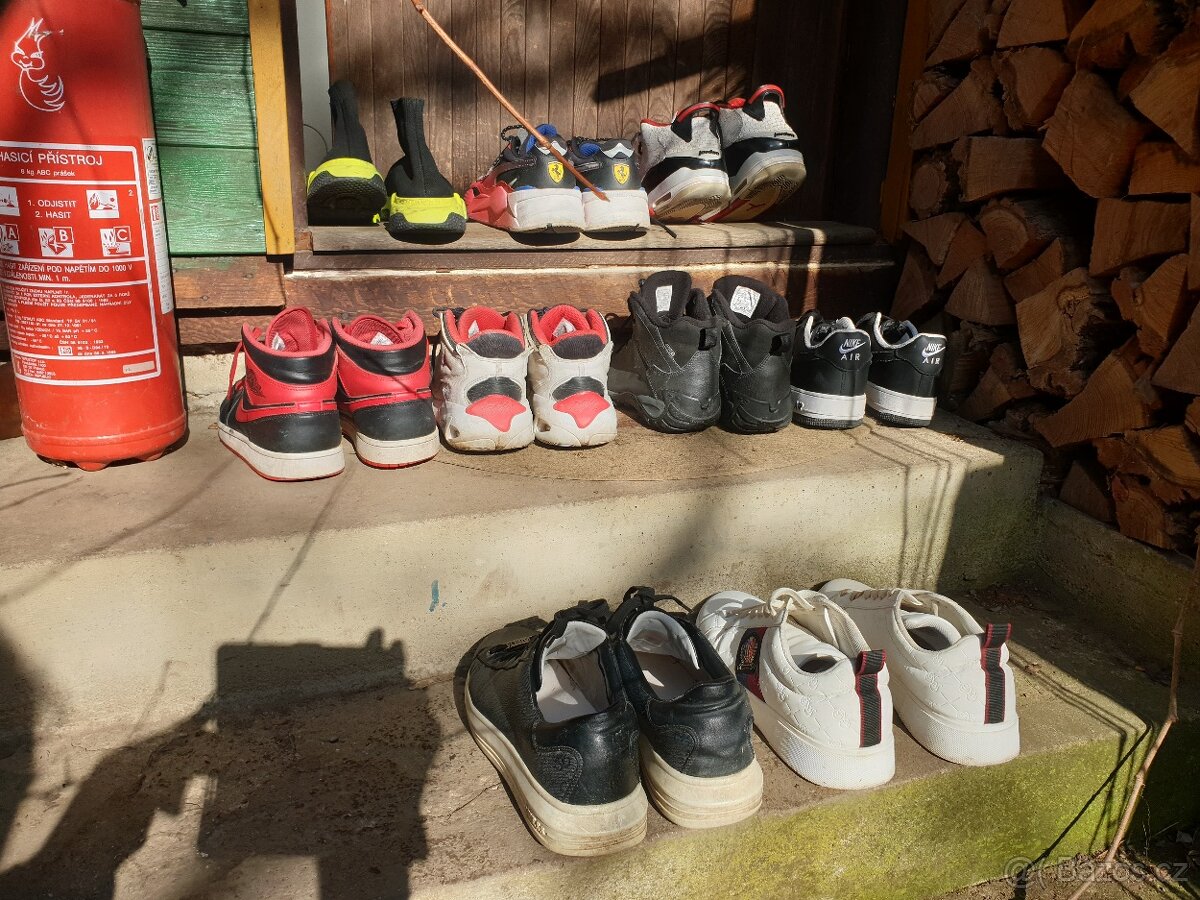 Prodám boty 43-44 - 2