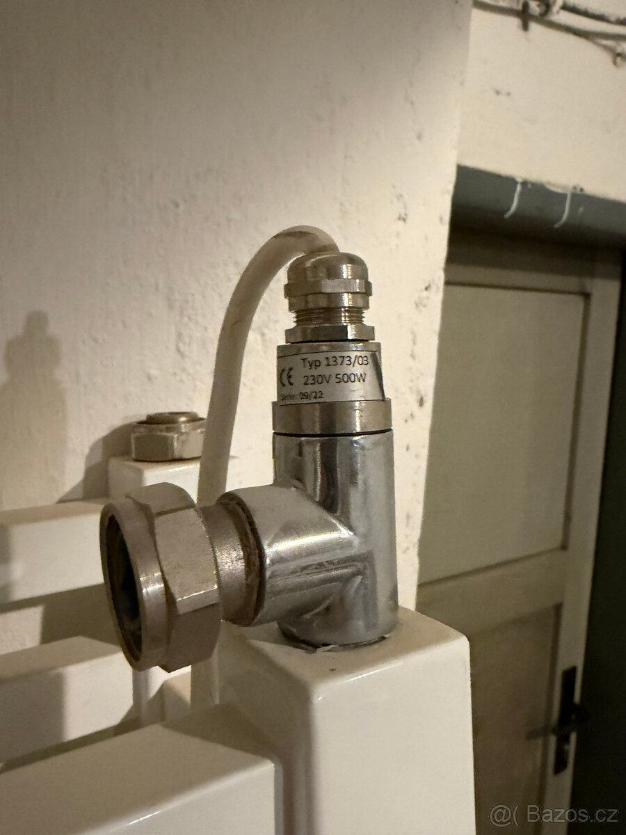 Koupelnový radiátor 180/55 500W - 2