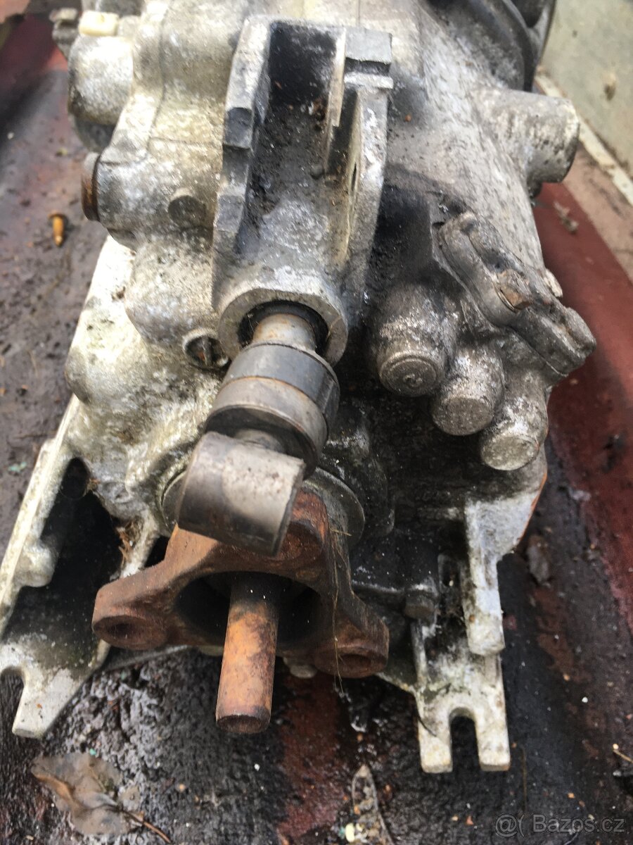 Bmw E 30 1.8i. - PREVODOVKA - 2