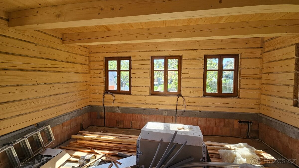 Roubenka 5.8x6.8m BEZ STAVEBNÍHO POVOLENÍ - 2