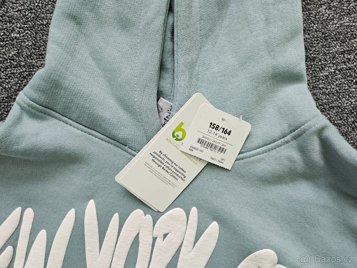 mikina Chapter Young - 2