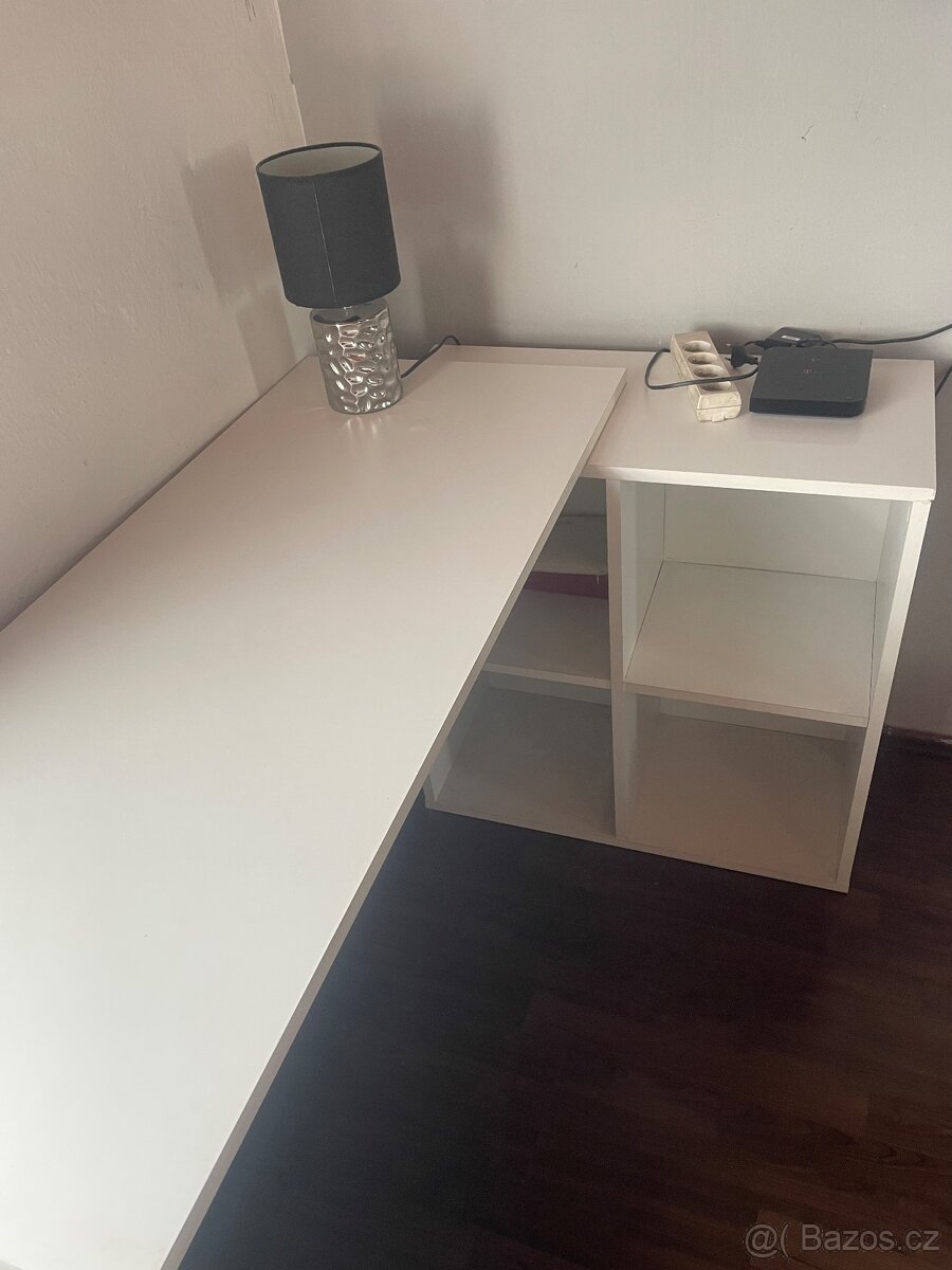 Psací stůl - 2