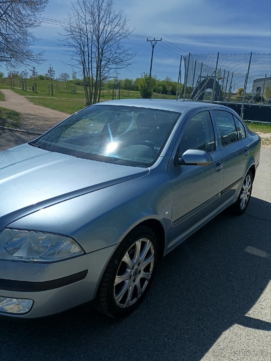 Škoda Octavia - 2