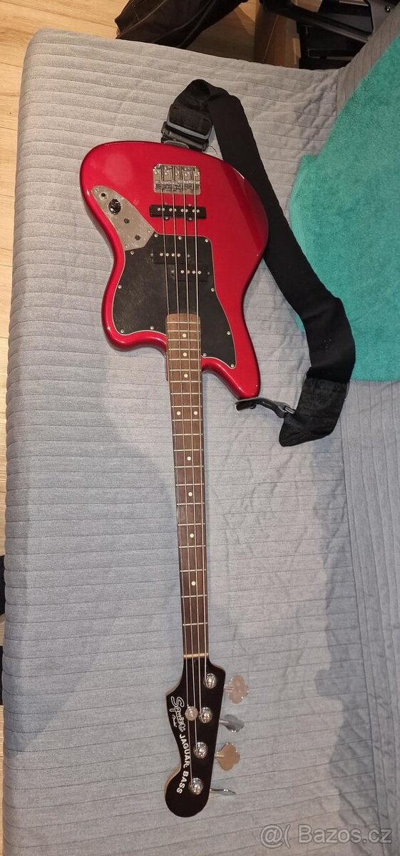 Fender Squier Jaguar Short Scale - 2