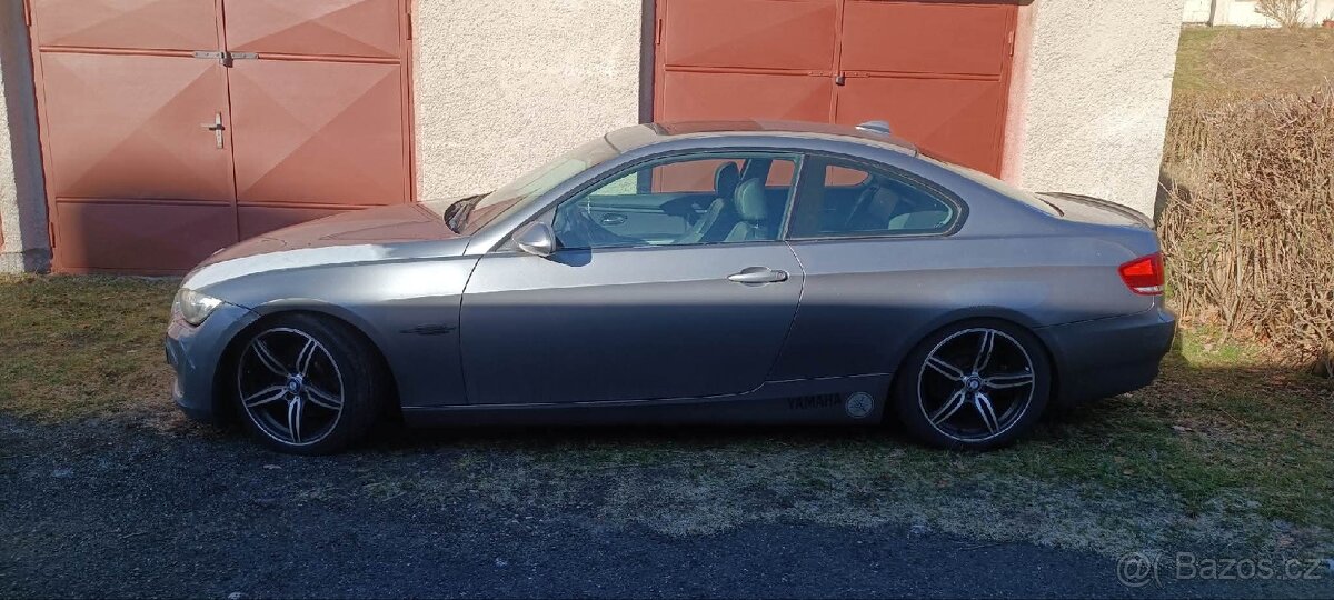 BMW E92 325i 160kw V6 - 2