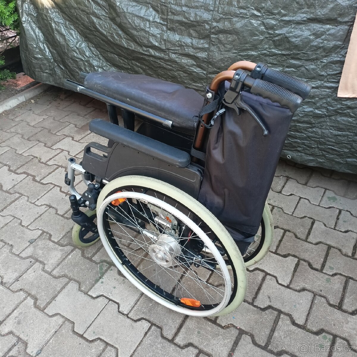 Invalidní vozík - 2