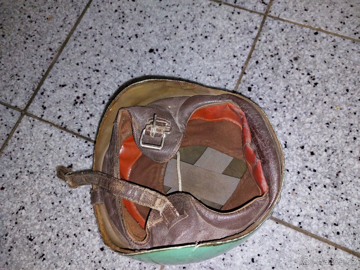 Prodám retro přilbu "kokosku" - 2