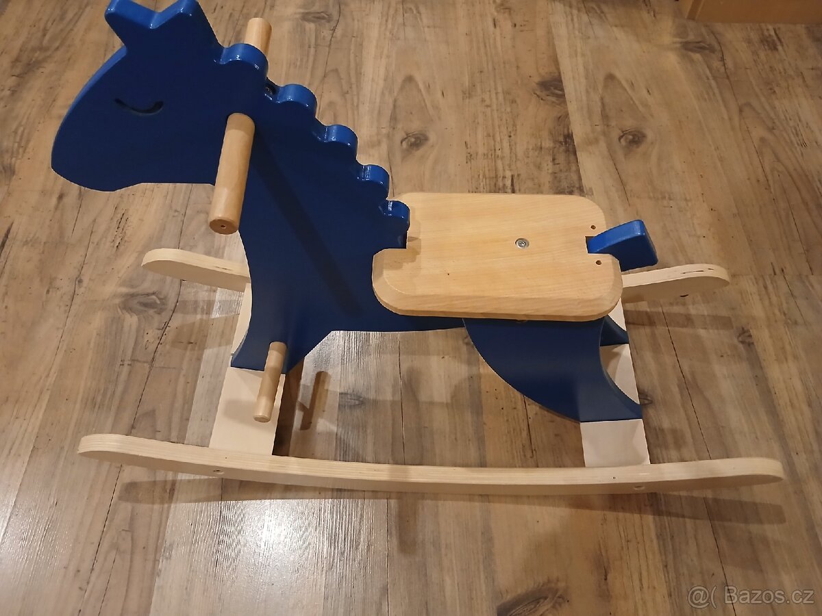 Houpací kůň - 2