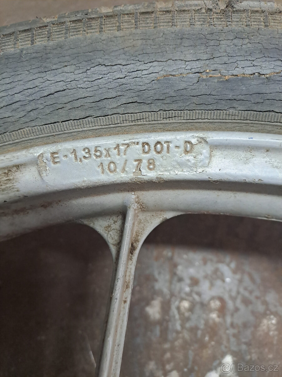 Prodám lité kolo na mopeda - 2