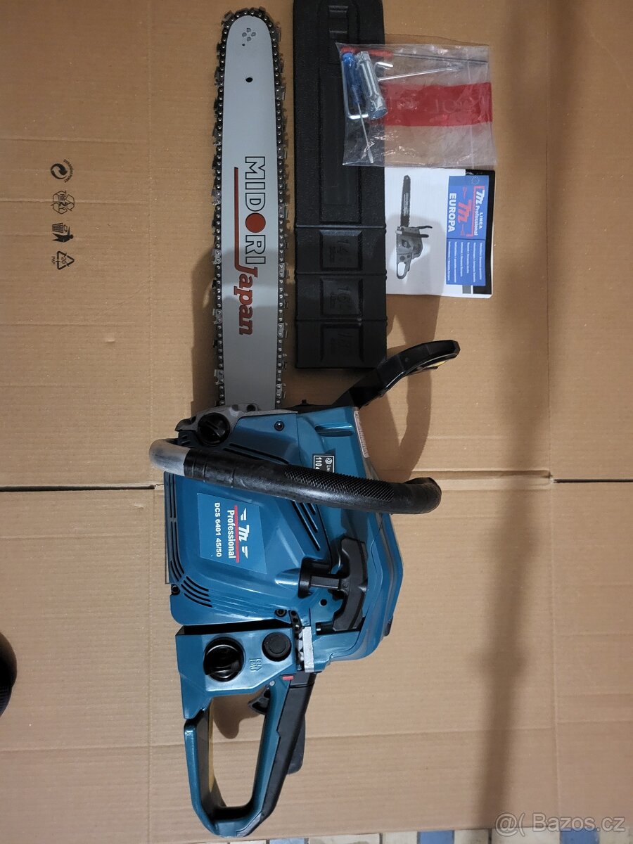Motorová řetězová pila MAKITA PROFESIONAL - 2