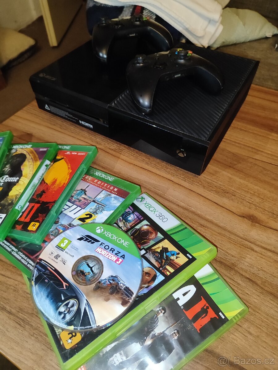 Xbox one + 2 ovladače+ 6 her - 2