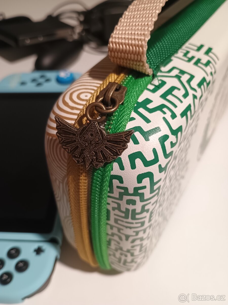 Nintendo Switch v2 HAC-001(-01) + hry - 2