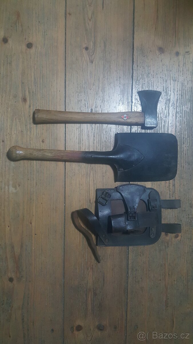 Hitlerjugend lopatka a sekerka v závěsníku set pro sběratele - 2