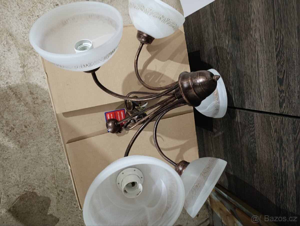 Prodám lustr a světlo - 2