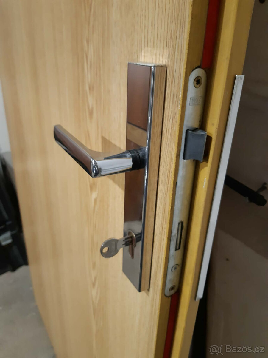 Protipozarni dvere 90 - 2